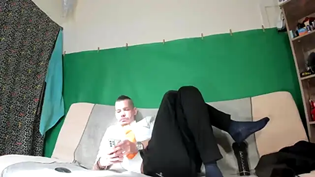 viraglaci18xh online show from 04-12-26, 02:09