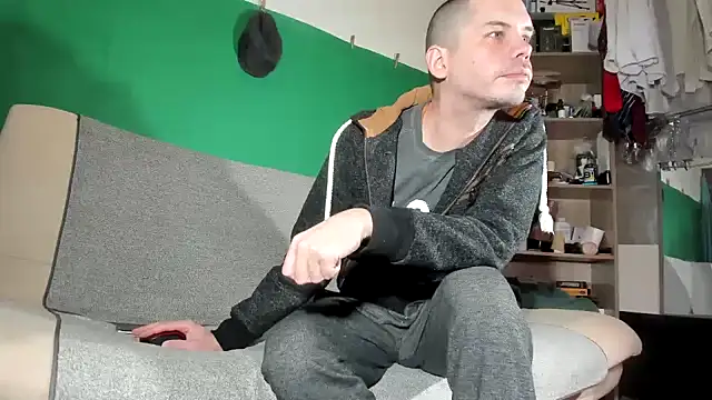 viraglaci18xh online show from 02-07-26, 05:48