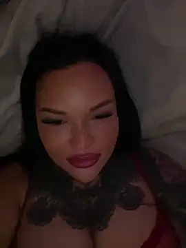 Snapshot of _MelinaCurves_ chatting on 03-03-26, 08:16 MelinaCurves online show from 03-03-26, 08:16