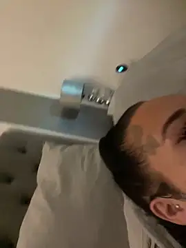 Snapshot of _MelinaCurves_ chatting on 01-06-26, 10:25 MelinaCurves online show from 01-06-26, 10:25