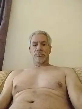 Snapshot of Biknight chatting on 02-26-26, 02:06 Biknight online show from 02-26-26, 02:06