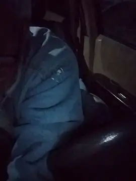 Snapshot of Biknight chatting on 01-08-26, 12:11 Biknight online show from 01-08-26, 12:11