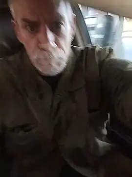 Snapshot of Biknight chatting on 01-12-26, 01:51 Biknight online show from 01-12-26, 01:51