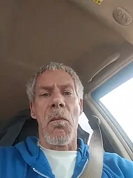 Snapshot of Biknight chatting on 02-28-26, 03:00 Biknight online show from 02-28-26, 03:00