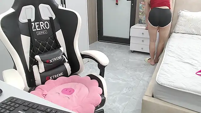 Hanako love online show from 04-02-26, 03:51