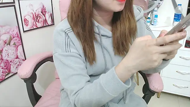 Snapshot of Hanako_love chatting on 03-15-25, 03:59 Hanako love online show from 03-15-25, 03:59
