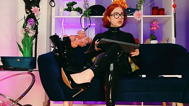 Ella  Kross online show from 02-16-26, 08:02