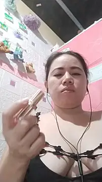 Snapshot of urwildest_dreams chatting on 07-19-26, 11:34 urwildest dreams online show from 07-19-26, 11:34