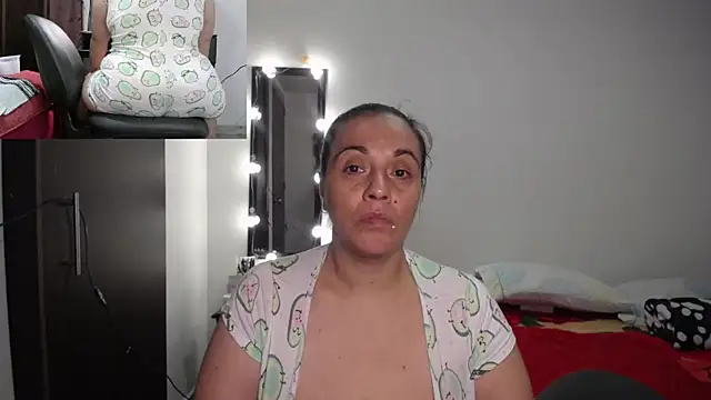 Snapshot of zoe_hotxxx chatting on 09-28-25, 11:55 zoe hotxxx online show from 09-28-25, 11:55