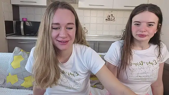 Naughty Alice online show from 11-28-25, 06:02