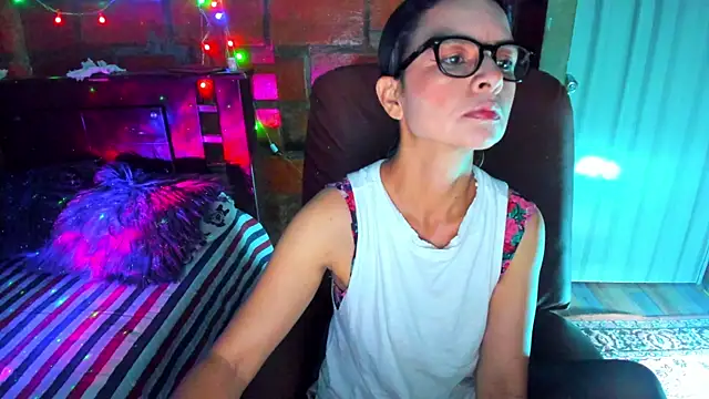 BrianaGarner online show from 03-30-26, 06:59