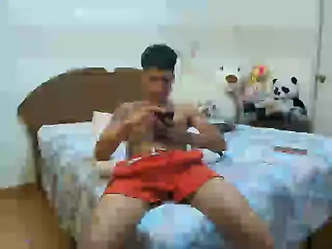 Snapshot of _dannyaldana_ chatting on 01-14-25, 07:53  dannyaldana  online show from 01-14-25, 07:53