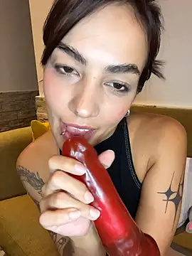 Snapshot of sralalo chatting on 02-10-26, 03:05 sralalo online show from 02-10-26, 03:05