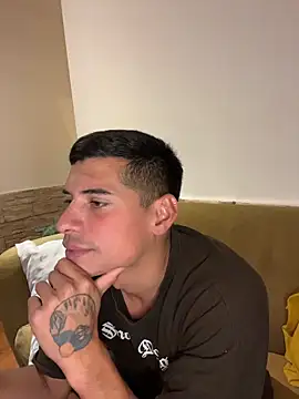 Snapshot of sralalo chatting on 02-26-26, 11:16 sralalo online show from 02-26-26, 11:16