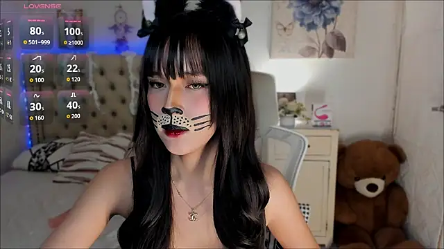 Snapshot of angelic_facexx chatting on 11-01-25, 01:38 angelic facexx online show from 11-01-25, 01:38
