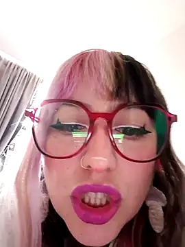 cindy ink online show from 09-18-25, 05:49