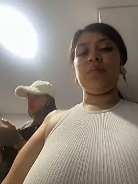 emilyjohanson online show from 07-18-26, 05:49