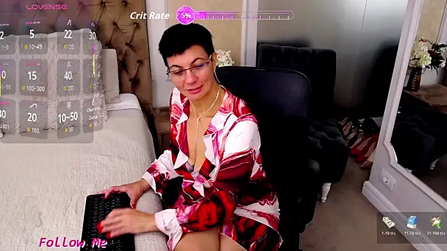 BustyPenellope online show from 11-28-25, 03:50