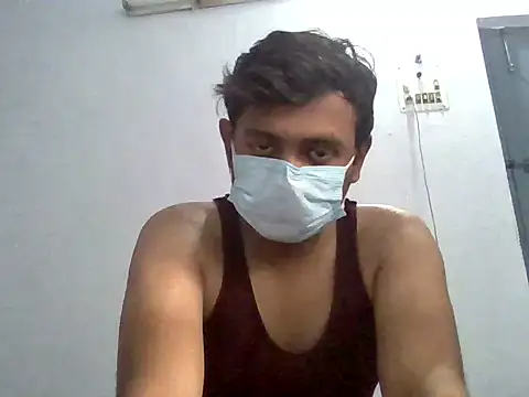 introvert7 online show from 12-19-25, 07:55