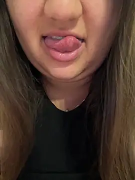 Snapshot of Jane_BBW chatting on 06-08-26, 10:38 Jane BBW online show from 06-08-26, 10:38