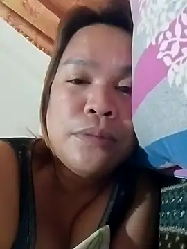 tsfucker lei online show from 10-25-25, 11:09