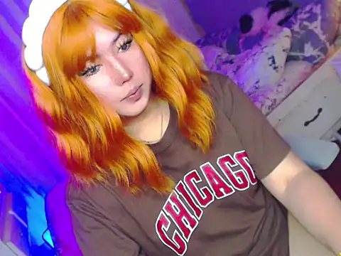 Snapshot of HOTnWILDalice chatting on 06-11-26, 03:03 HOTnWILDalice online show from 06-11-26, 03:03