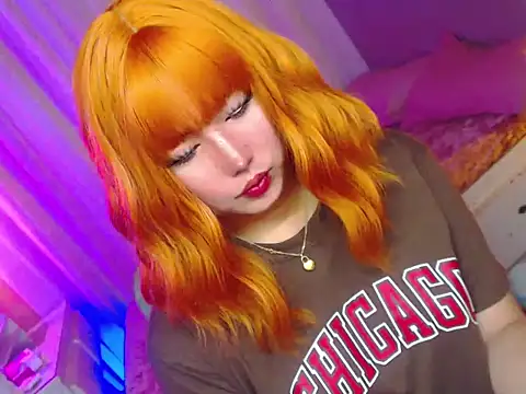 Snapshot of HOTnWILDalice chatting on 04-19-26, 01:06 HOTnWILDalice online show from 04-19-26, 01:06