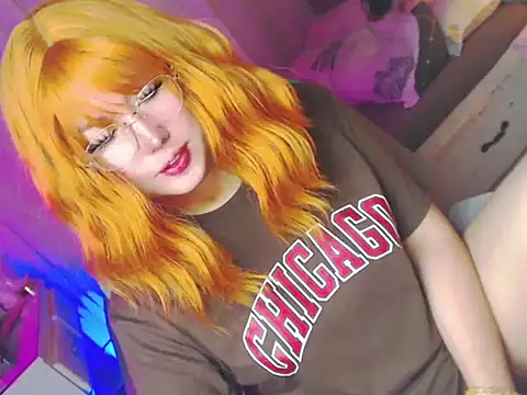 Snapshot of HOTnWILDalice chatting on 05-14-26, 02:41 HOTnWILDalice online show from 05-14-26, 02:41