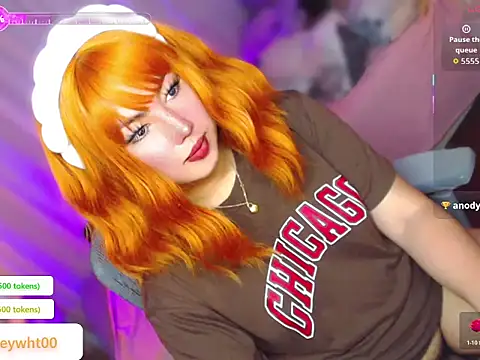 HOTnWILDalice online show from 06-17-26, 02:55