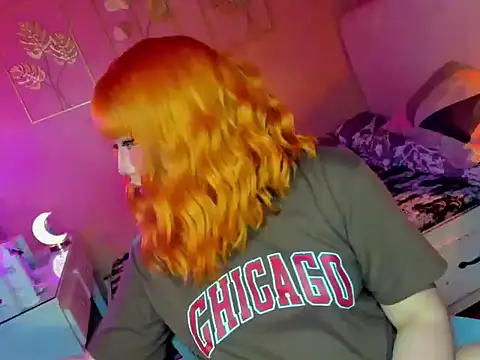 HOTnWILDalice online show from 11-27-25, 02:12