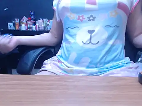lindsaytrans online show from 01-29-25, 01:48