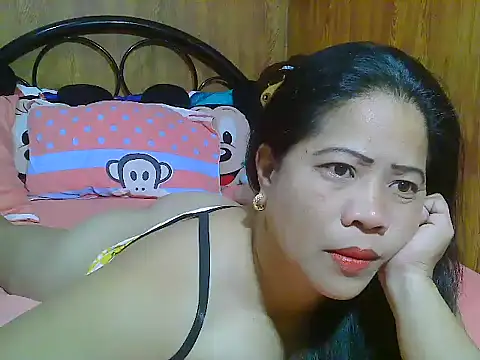 xsweetlips69x online show from 02-13-26, 12:27