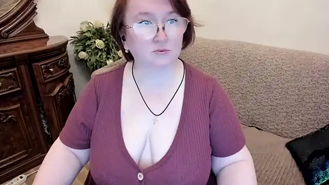 leiamillersonn online show from 09-14-25, 07:25