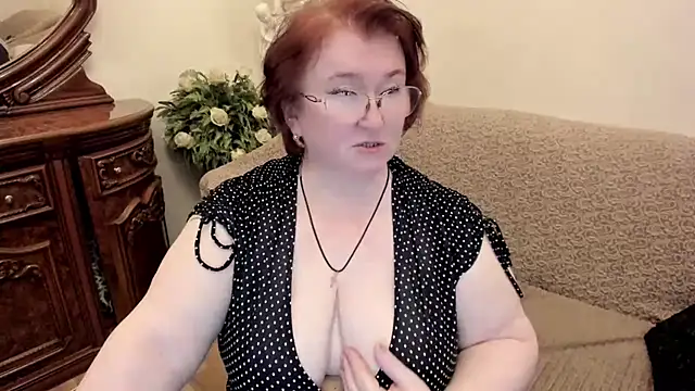 leiamillersonn online show from 09-25-25, 05:52