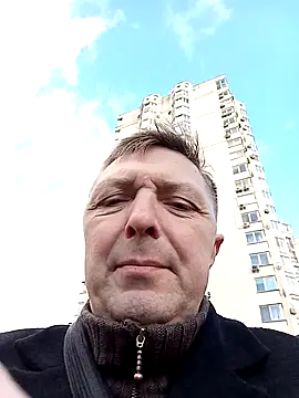 Snapshot of Pokaz2020 chatting on 10-13-25, 02:18 Pokaz2020 online show from 10-13-25, 02:18