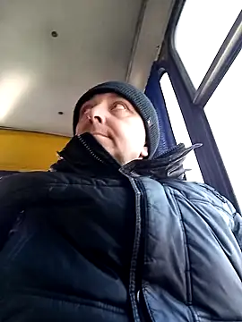 Snapshot of Pokaz2020 chatting on 02-26-25, 09:01 Pokaz2020 online show from 02-26-25, 09:01