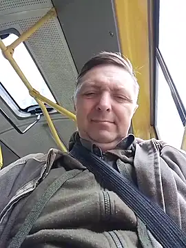 Snapshot of Pokaz2020 chatting on 10-10-25, 08:26 Pokaz2020 online show from 10-10-25, 08:26