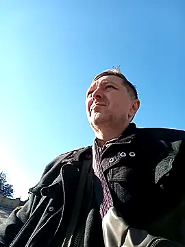 Snapshot of Pokaz2020 chatting on 10-27-25, 11:33 Pokaz2020 online show from 10-27-25, 11:33