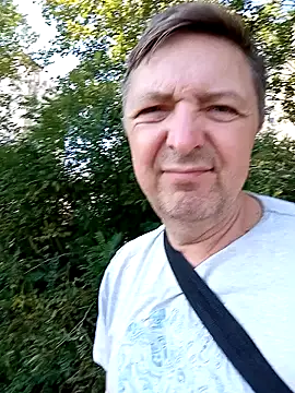 Snapshot of Pokaz2020 chatting on 09-09-25, 09:19 Pokaz2020 online show from 09-09-25, 09:19