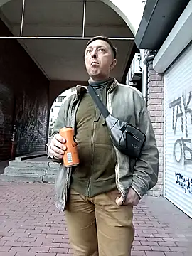 Snapshot of Pokaz2020 chatting on 10-05-25, 02:41 Pokaz2020 online show from 10-05-25, 02:41