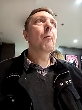 Snapshot of Pokaz2020 chatting on 03-09-25, 05:28 Pokaz2020 online show from 03-09-25, 05:28