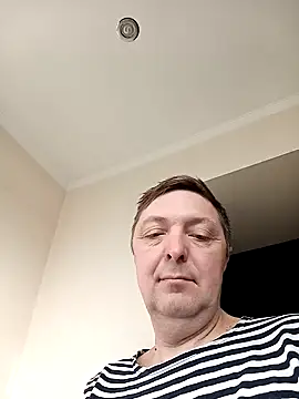 Snapshot of Pokaz2020 chatting on 03-19-25, 02:13 Pokaz2020 online show from 03-19-25, 02:13