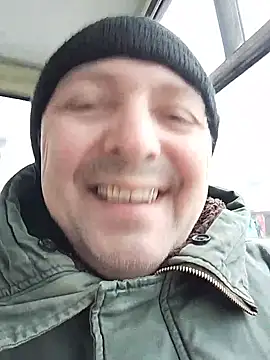 Snapshot of Pokaz2020 chatting on 02-07-25, 09:05 Pokaz2020 online show from 02-07-25, 09:05