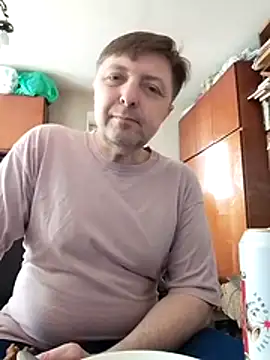 Snapshot of Pokaz2020 chatting on 05-11-26, 02:56 Pokaz2020 online show from 05-11-26, 02:56
