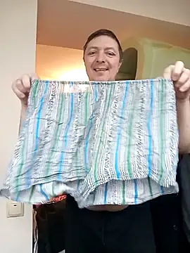 Snapshot of Pokaz2020 chatting on 01-29-25, 10:16 Pokaz2020 online show from 01-29-25, 10:16