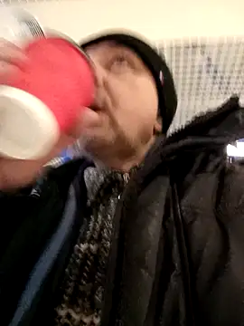 Snapshot of Pokaz2020 chatting on 02-26-25, 05:42 Pokaz2020 online show from 02-26-25, 05:42