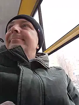 Snapshot of Pokaz2020 chatting on 02-05-25, 08:43 Pokaz2020 online show from 02-05-25, 08:43