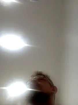 Snapshot of Skody31 chatting on 01-17-26, 11:41 Skody31 online show from 01-17-26, 11:41