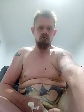 Snapshot of Skody31 chatting on 12-01-25, 12:06 Skody31 online show from 12-01-25, 12:06