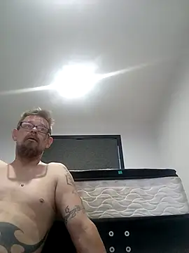 Snapshot of Skody31 chatting on 01-08-26, 07:47 Skody31 online show from 01-08-26, 07:47